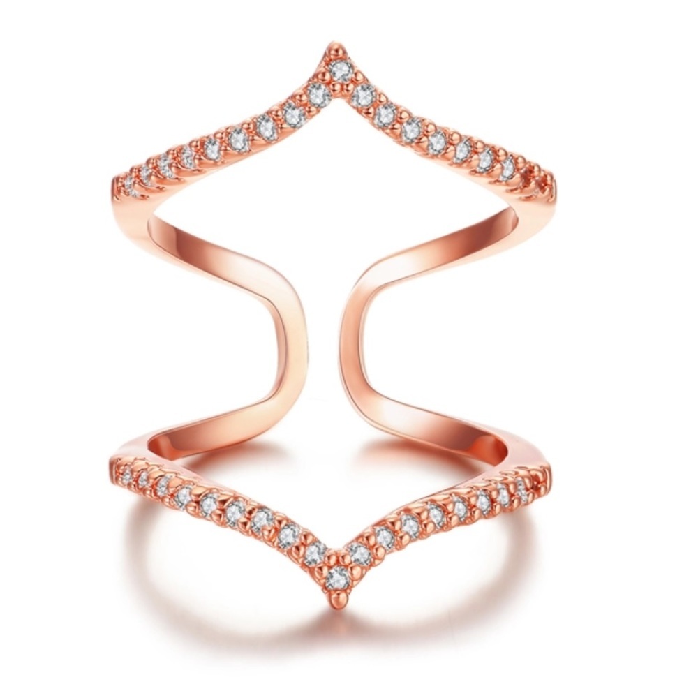 Bella Chevron Ring - Picture 5 of 11